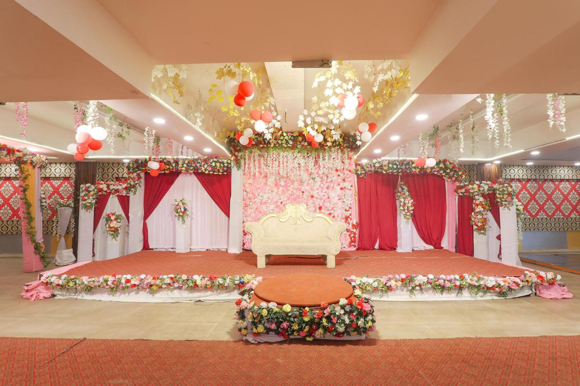 Fabhotel Swarn Banquet Kakarmatha Luaran gambar